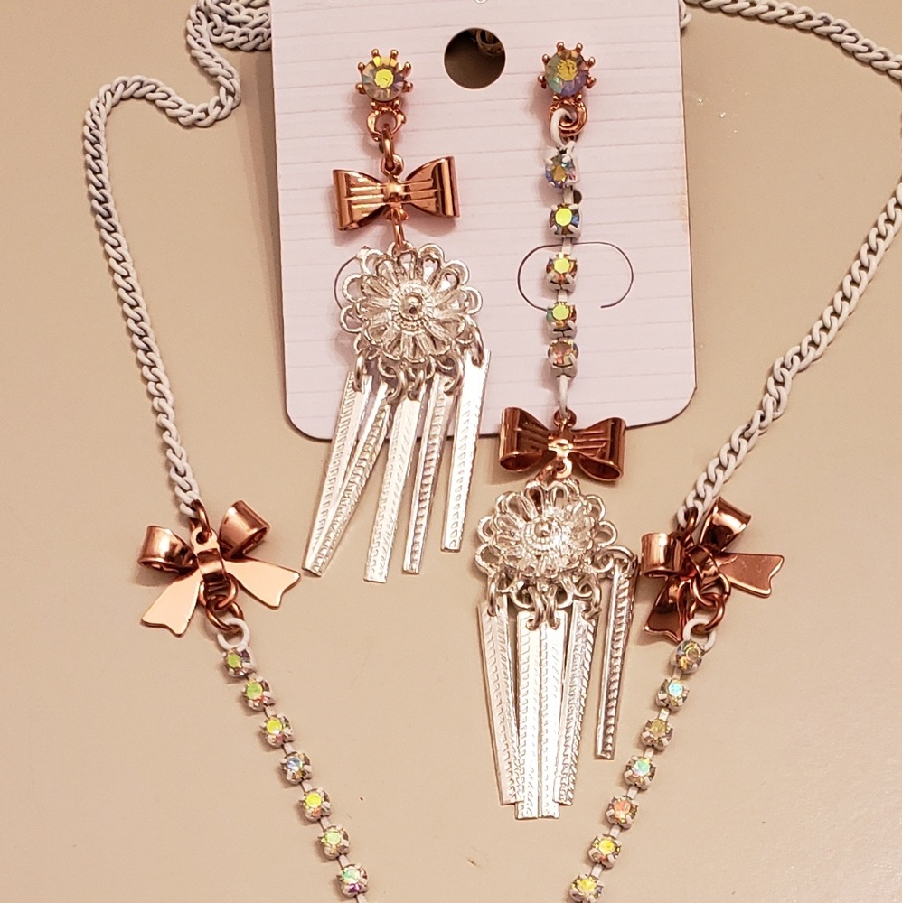 Earring